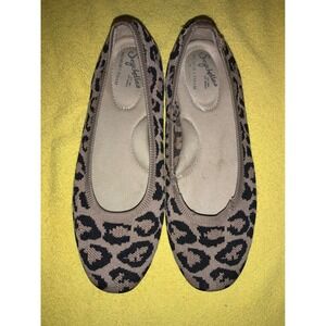 Seychelles Leopard Print Memory Foam Ballet Flats Sz 7.5 Women's Black Slip On